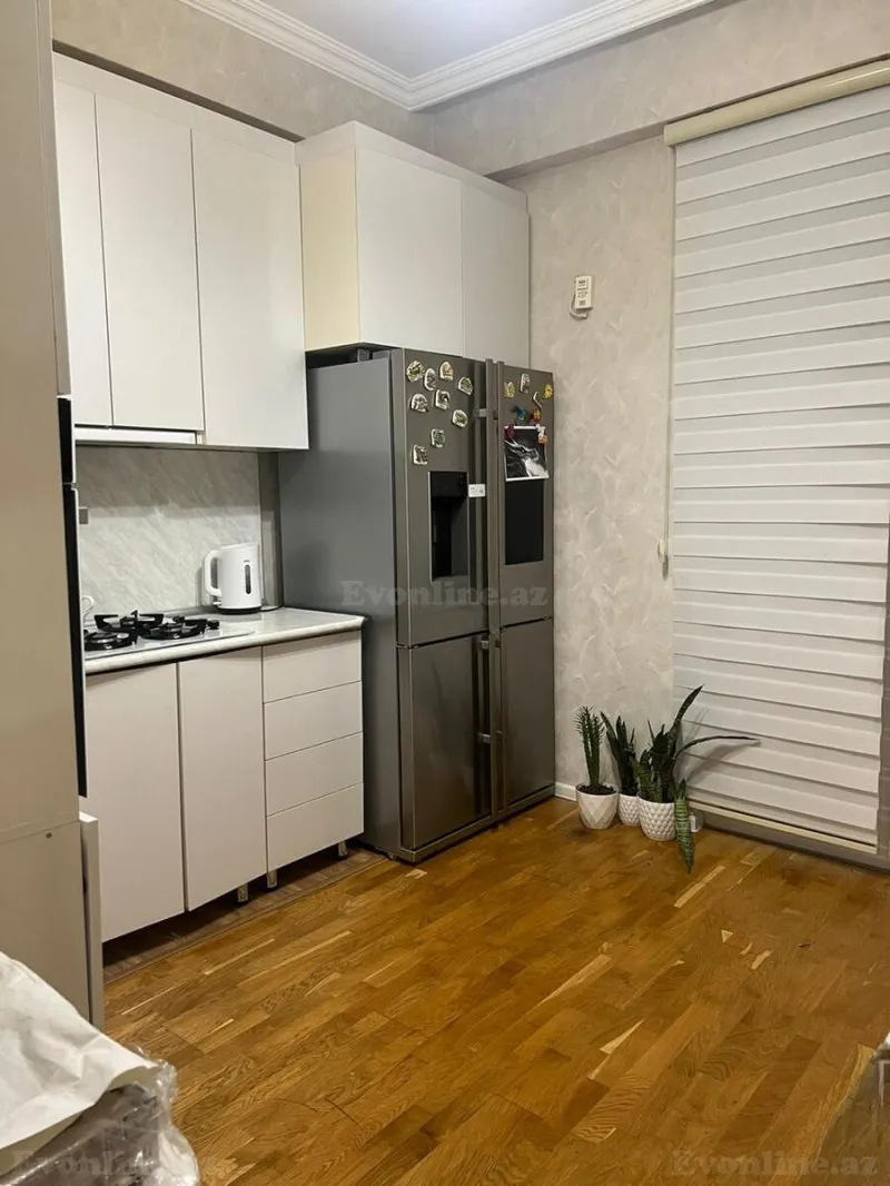 Satılır 2 otaqlı Mənzil Yeni tikili 70 m² Yasamal r. - şəkil 3