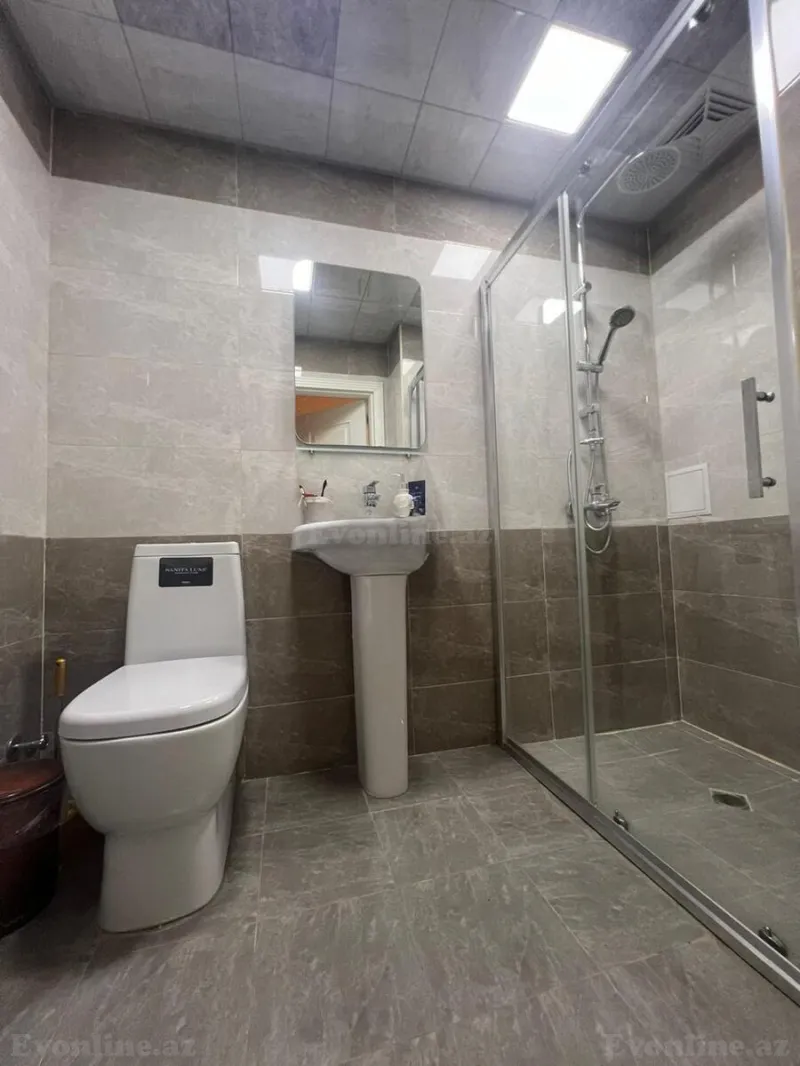 Satılır 2 otaqlı Mənzil Yeni tikili 70 m² Yasamal r. - şəkil 11