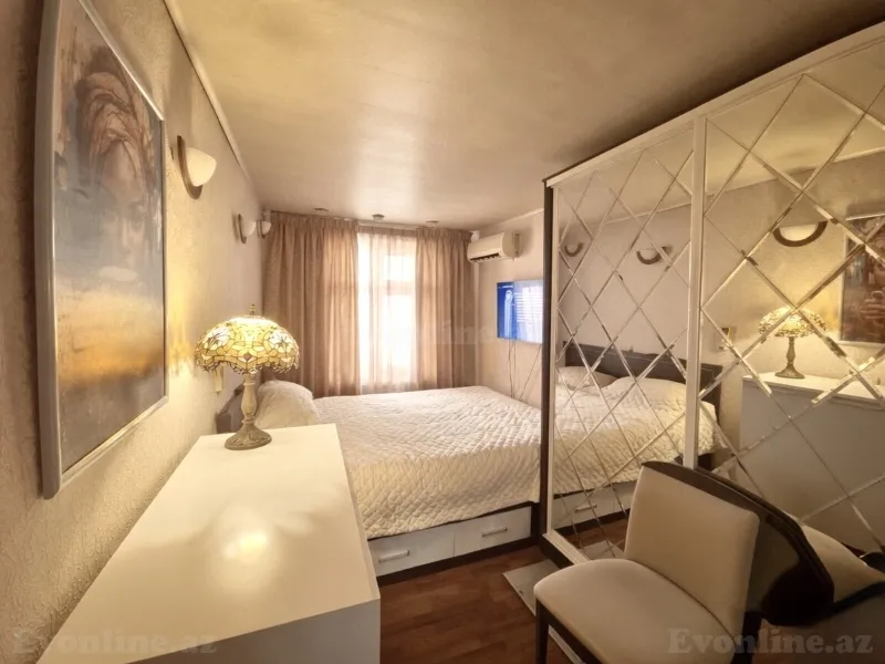 Satılır 2 otaqlı Mənzil Köhnə tikili 60 m² 28 May m. - şəkil 8