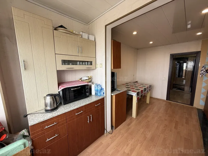 Satılır 3 otaqlı Mənzil Köhnə tikili 75 m² Həzi Aslanov m. - şəkil 3