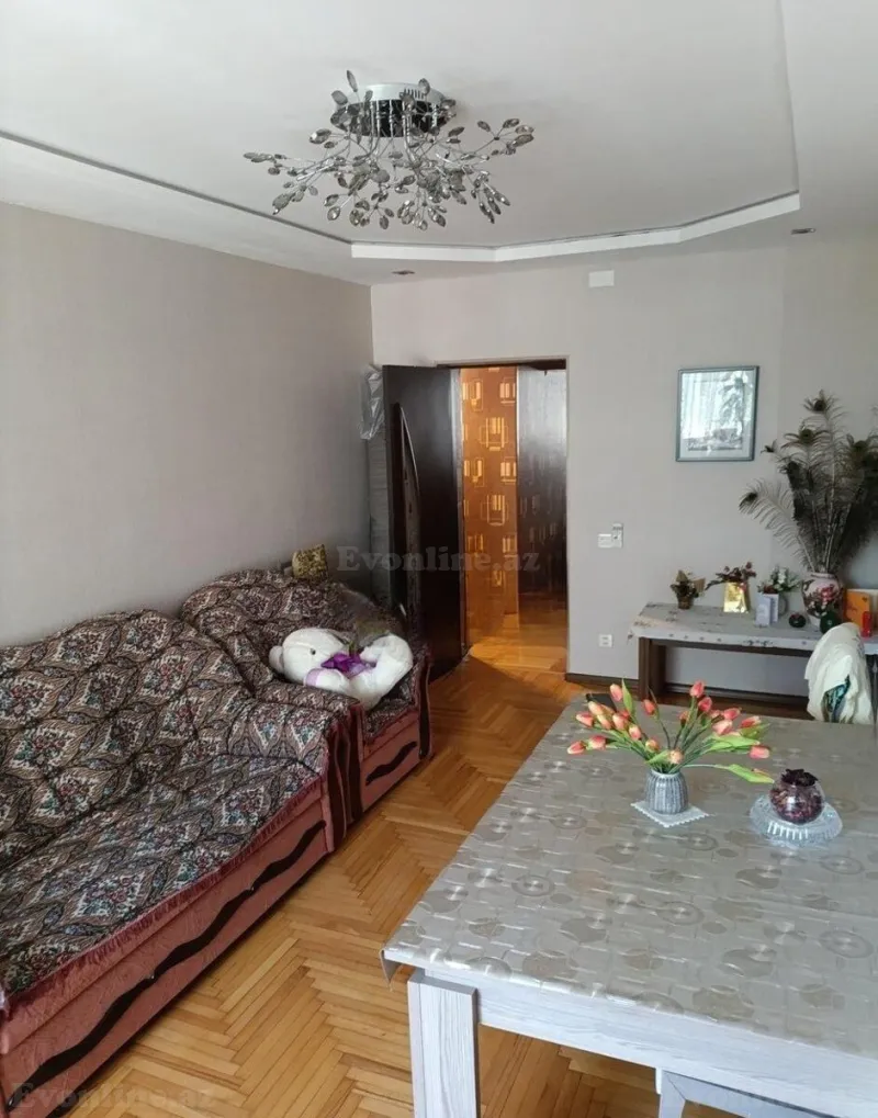 Satılır 3 otaqlı Mənzil Köhnə tikili 75 m² Nəriman Nərimanov m. - şəkil 2