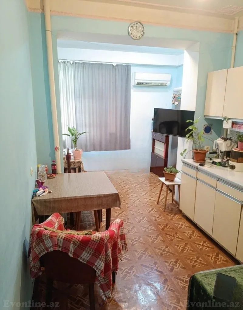 Satılır 3 otaqlı Mənzil Köhnə tikili 75 m² Nəriman Nərimanov m. - şəkil 6