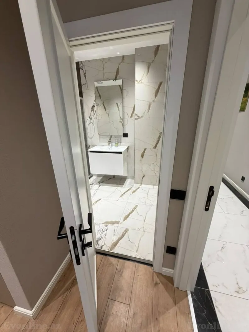 Kirayə verilir 4 otaqlı Mənzil Yeni tikili 180 m² Koroğlu m. - şəkil 5