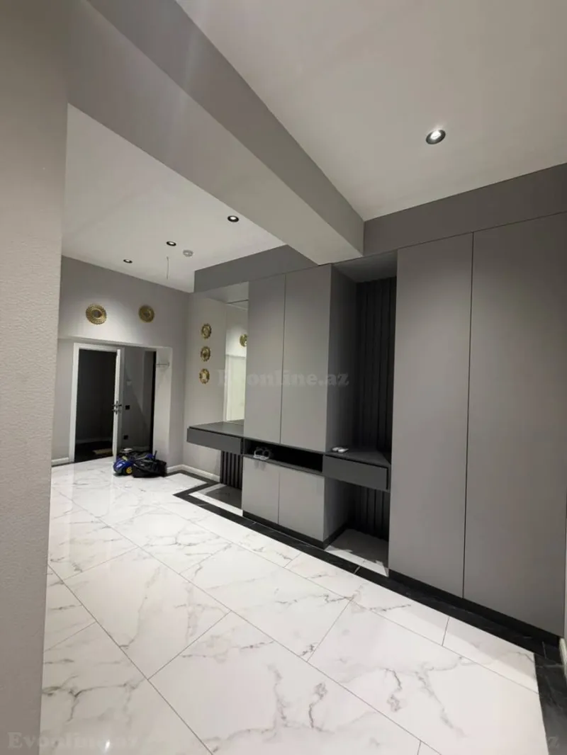 Kirayə verilir 4 otaqlı Mənzil Yeni tikili 180 m² Koroğlu m. - şəkil 11