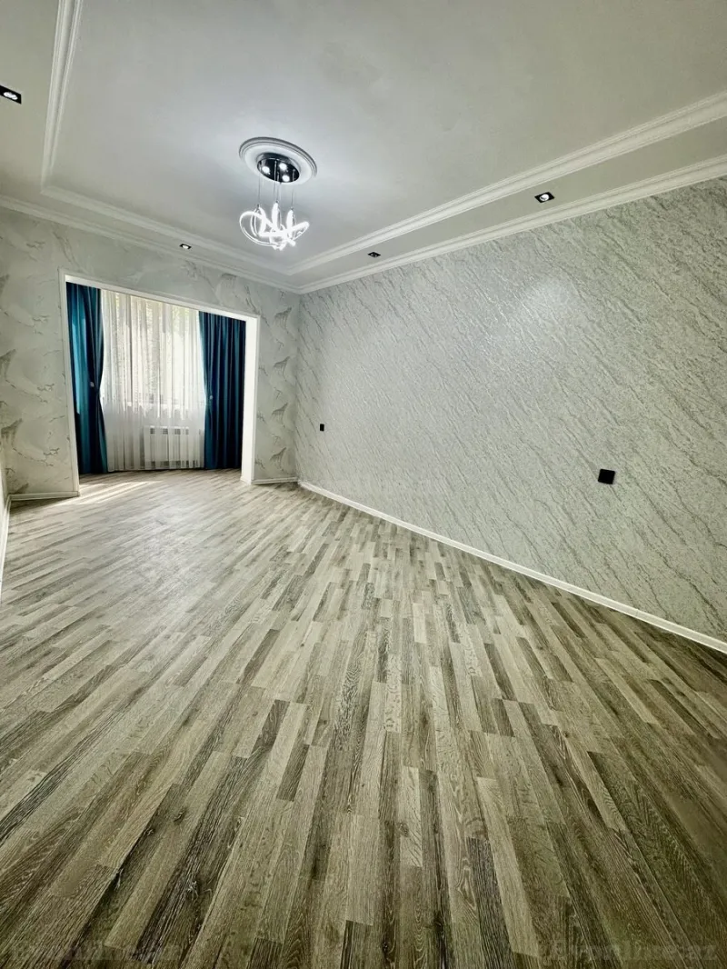 Satılır 2 otaqlı Mənzil Köhnə tikili 66 m² Koroğlu m. - şəkil 4
