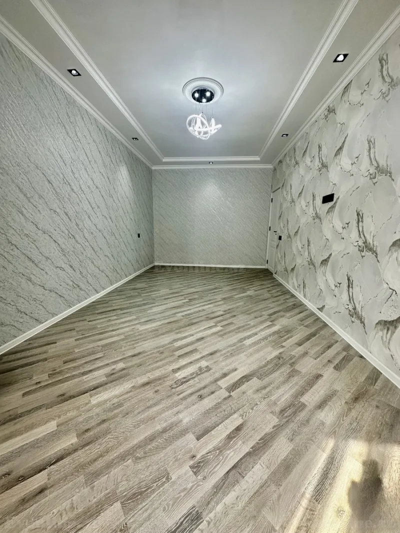 Satılır 2 otaqlı Mənzil Köhnə tikili 66 m² Koroğlu m. - şəkil 5