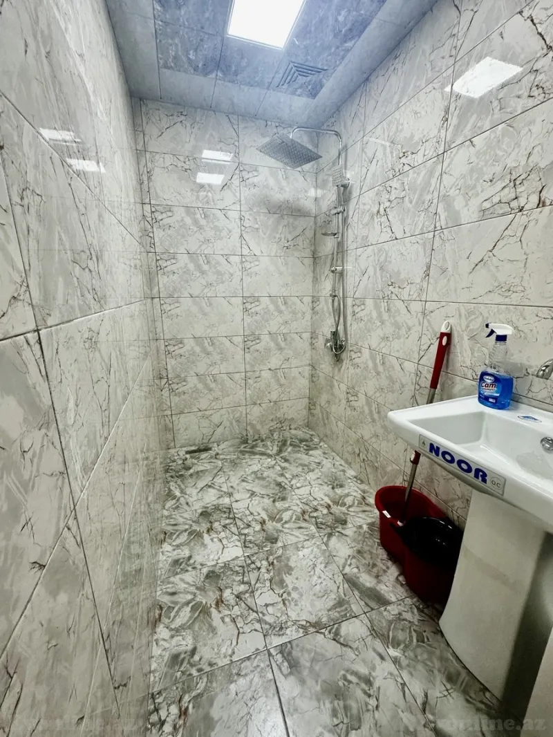 Satılır 2 otaqlı Mənzil Köhnə tikili 66 m² Koroğlu m. - şəkil 8