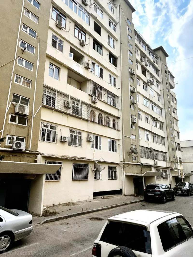 Satılır 2 otaqlı Mənzil Köhnə tikili 66 m² Koroğlu m. - şəkil 24