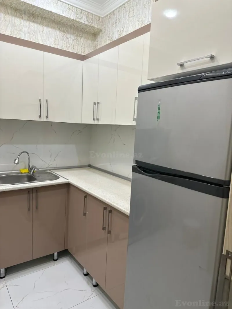 Kirayə verilir 2 otaqlı Mənzil Yeni tikili 70 m² 8 Noyabr m. - şəkil 6