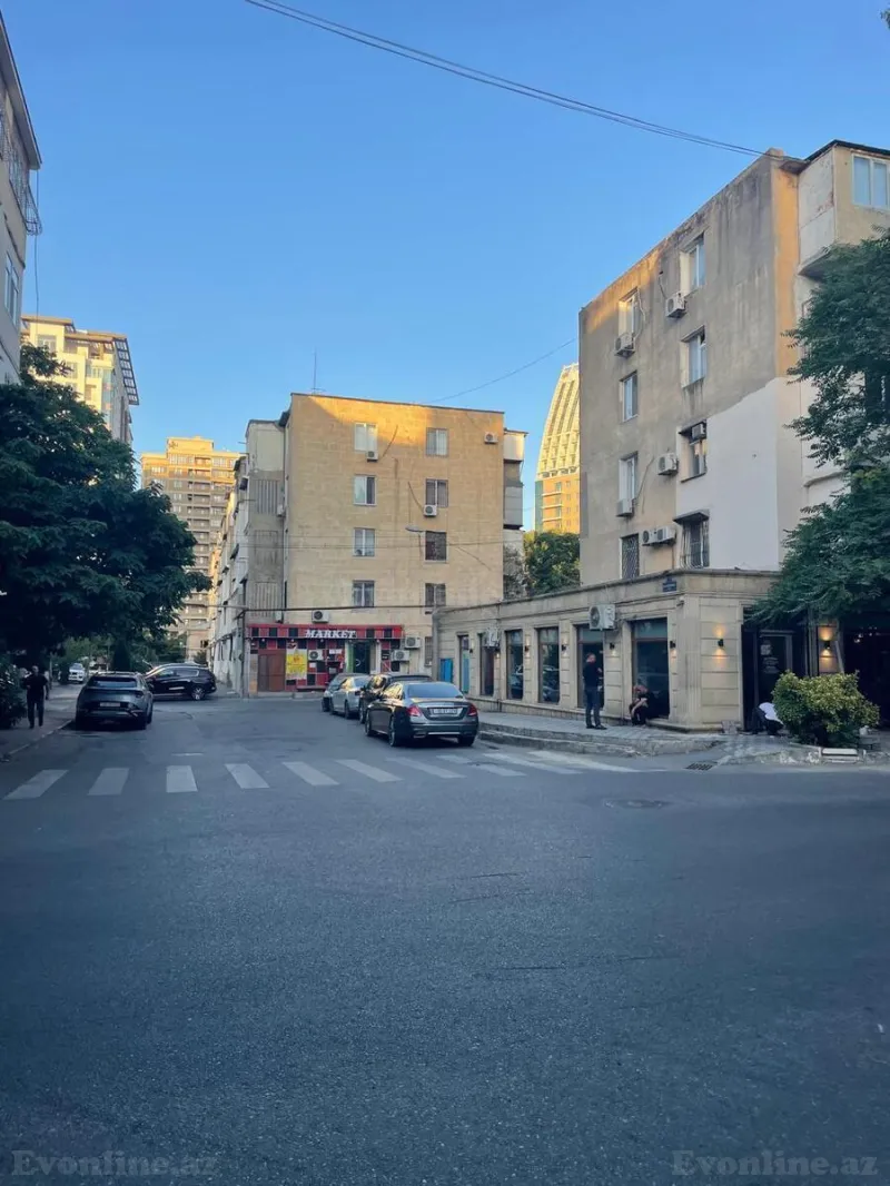 Satılır Obyekt 80 m² Elmlər Akademiyası m. - şəkil 2