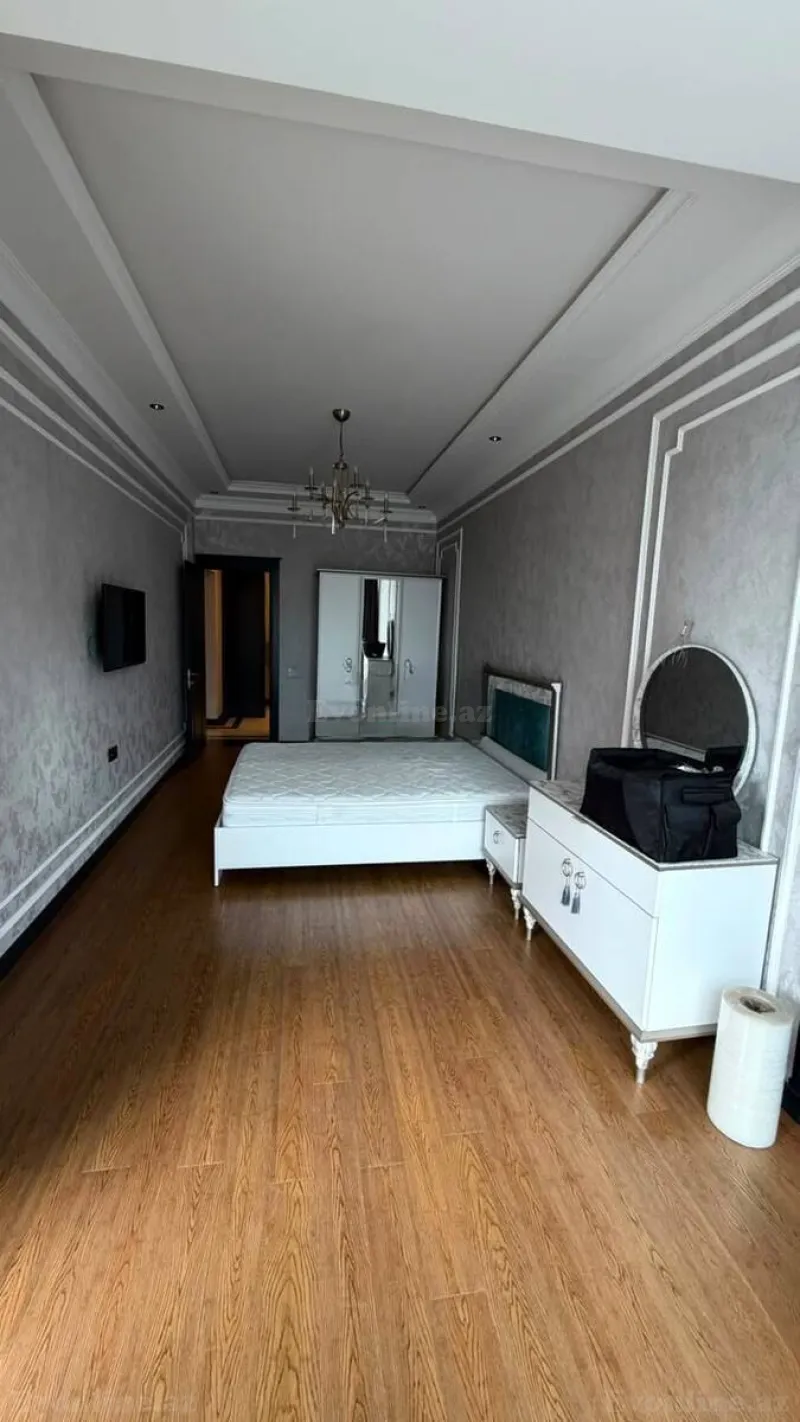 Satılır 2 otaqlı Mənzil Yeni tikili 105 m² 28 May m. - şəkil 5