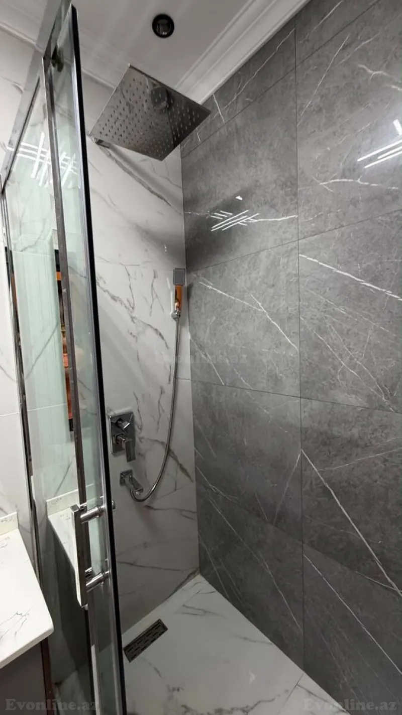Satılır 2 otaqlı Mənzil Yeni tikili 105 m² 28 May m. - şəkil 9