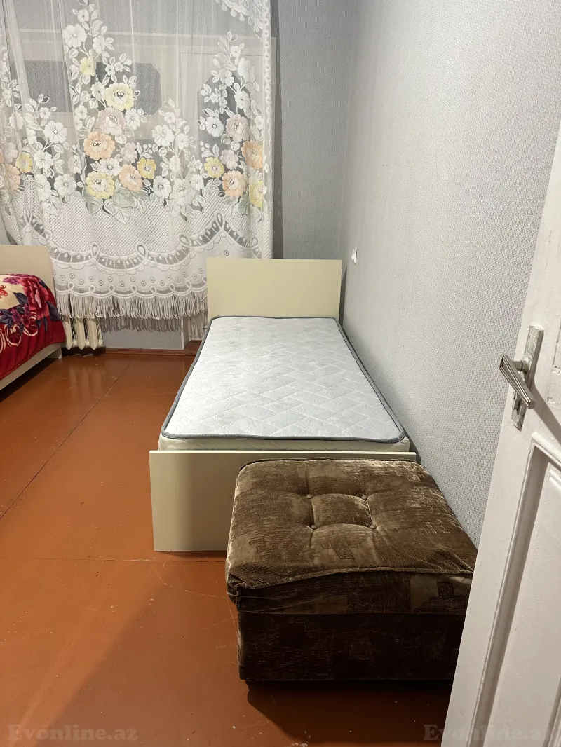 5 otaqlı Mənzil 114 m² 8-ci mikrorayon Kirayə verilir