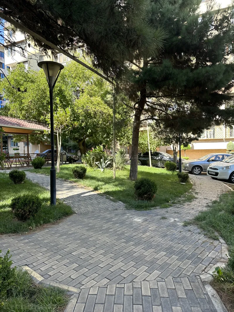Kirayə verilir 5 otaqlı Mənzil Köhnə tikili 114 m² 8-ci mikrorayon - şəkil 8