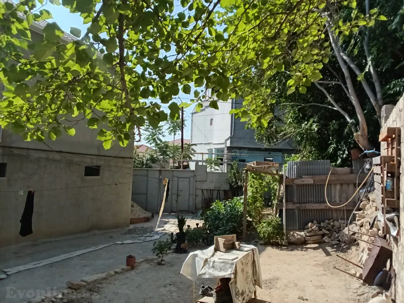 Satılır 6 otaqlı Həyət evi 2.5 m² 28 May m. - şəkil 3