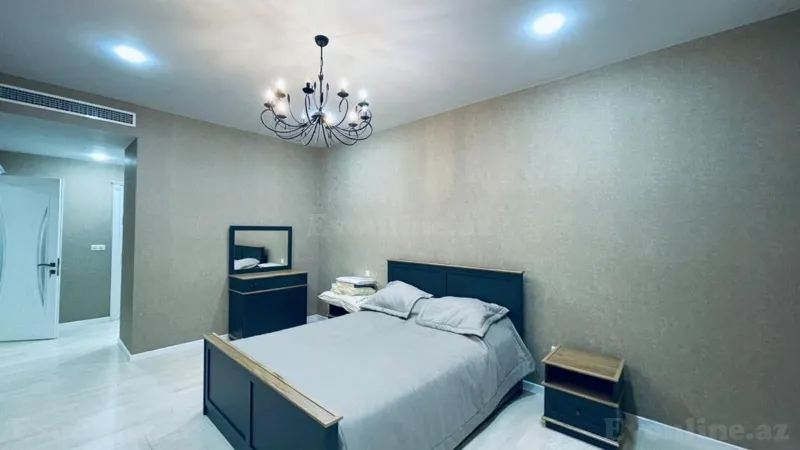 Kirayə verilir 3 otaqlı Mənzil Yeni tikili 190 m² Səbail r. - şəkil 7