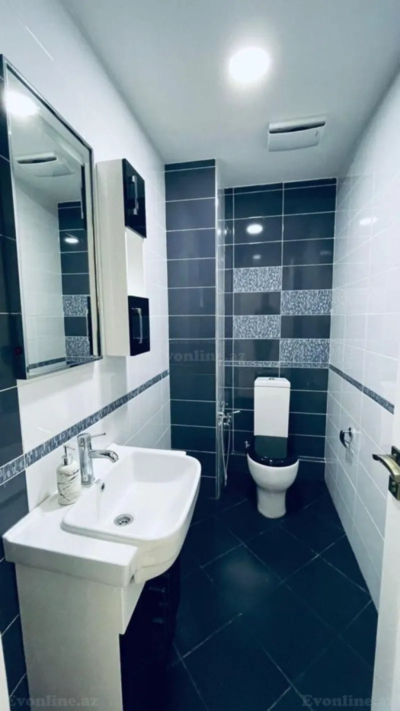Kirayə verilir 3 otaqlı Mənzil Yeni tikili 190 m² Səbail r. - şəkil 8