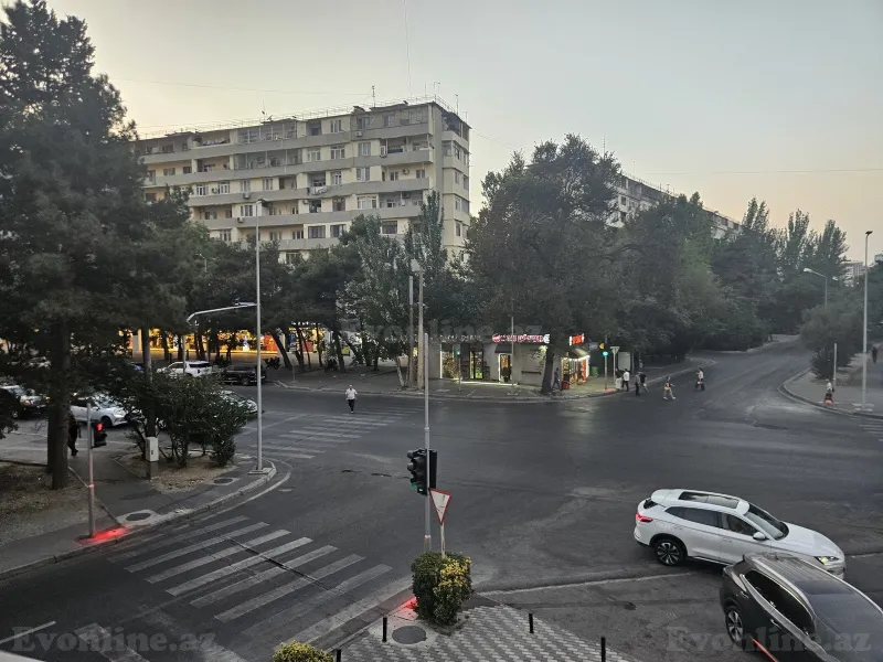 Kirayə verilir 3 otaqlı Mənzil Yeni tikili 135 m² 8-ci mikrorayon - şəkil 10