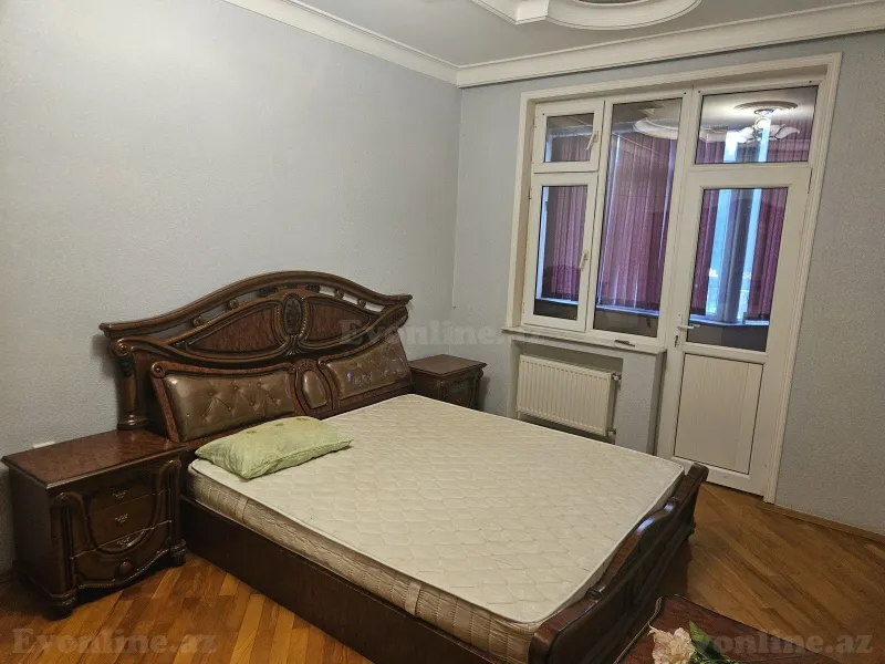 Kirayə verilir 3 otaqlı Mənzil Yeni tikili 135 m² 8-ci mikrorayon - şəkil 13