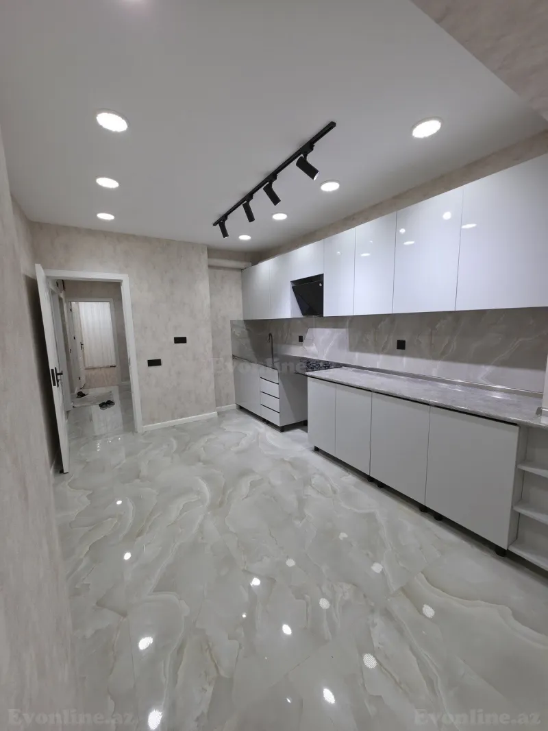 Satılır 2 otaqlı Mənzil Köhnə tikili 60 m² Qaraçuxur - şəkil 14