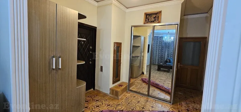 Kirayə verilir 5 otaqlı Mənzil Köhnə tikili 130 m² Nəsimi r. - şəkil 26