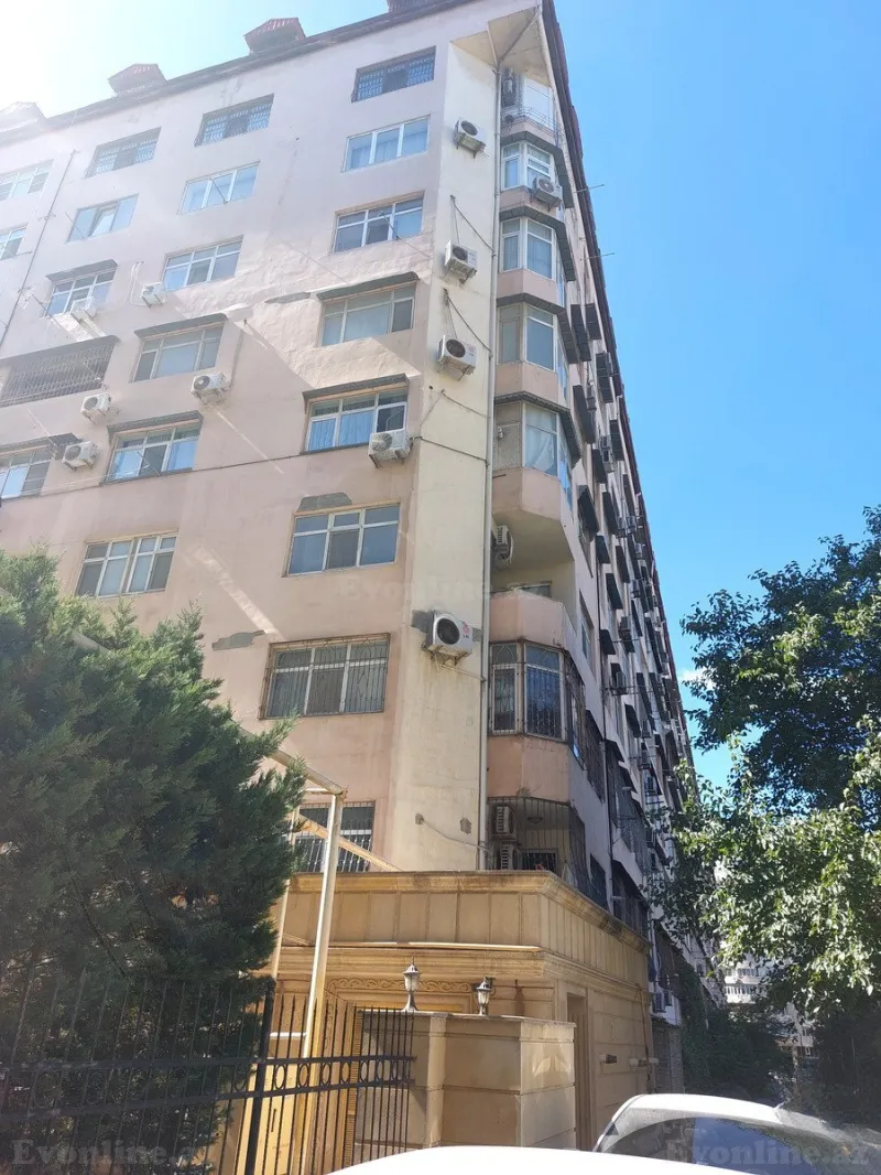Satılır 3 otaqlı Mənzil Yeni tikili 120 m² Gənclik m.