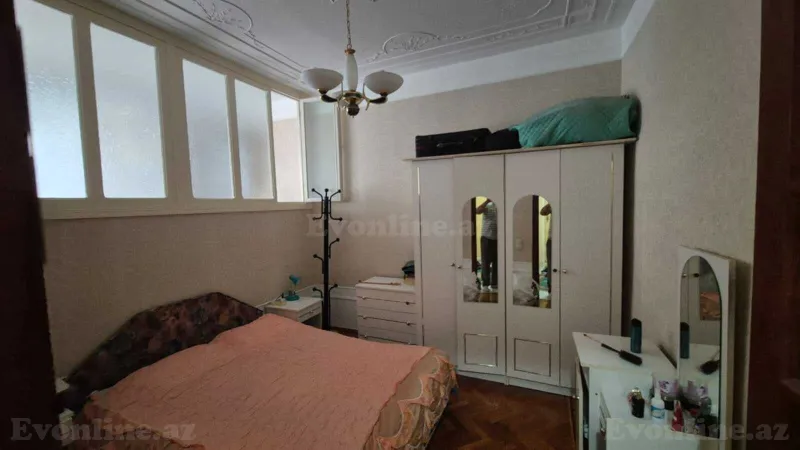 Kirayə verilir 3 otaqlı Mənzil Köhnə tikili 80 m² Nizami m. - şəkil 4