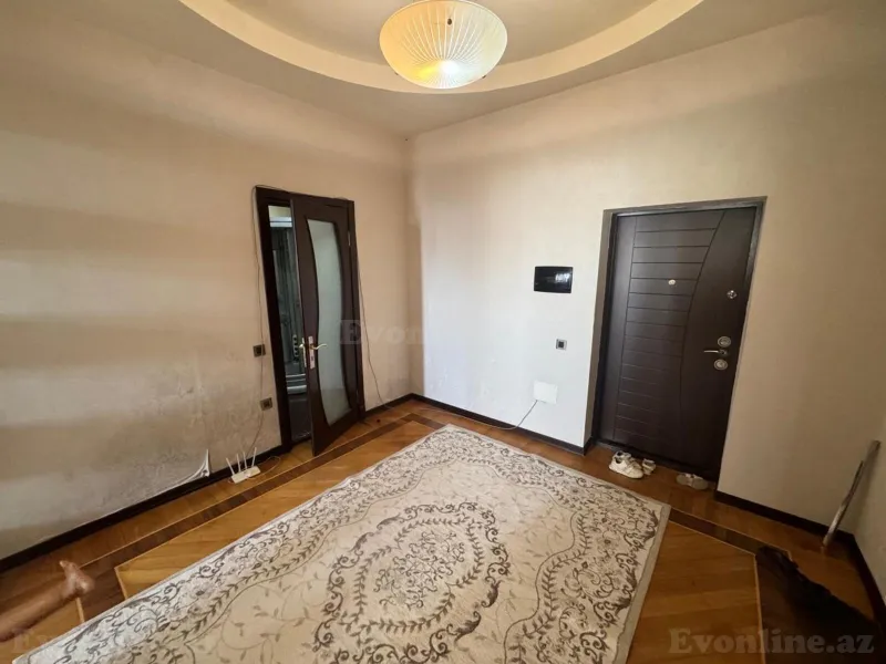 Kirayə verilir 2 otaqlı Mənzil Yeni tikili 65 m² 4-cü mikrorayon - şəkil 2