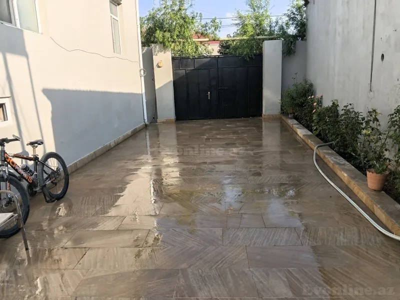 Satılır 3 otaqlı Həyət evi 120 m² Xəzər r. - şəkil 2