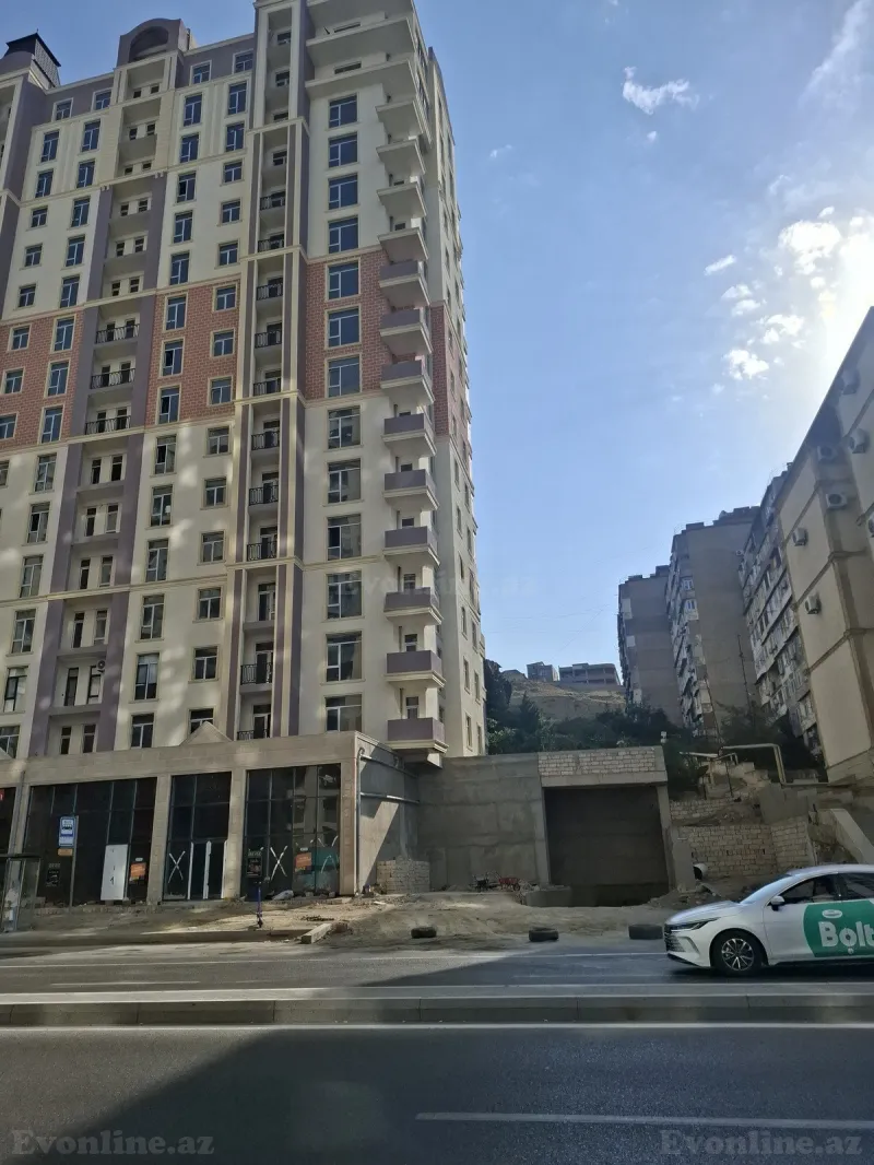 Satılır Qaraj 25 m² Əhmədli