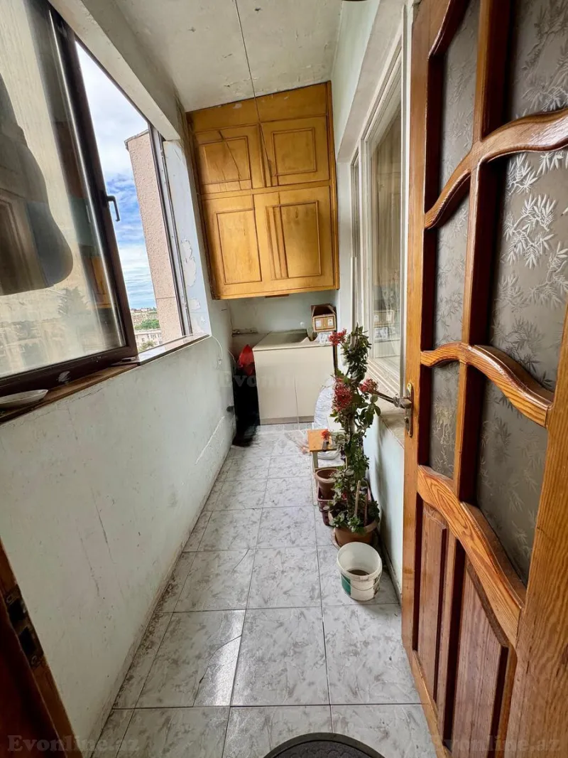 Satılır 4 otaqlı Mənzil Köhnə tikili 100 m² Bakıxanov - şəkil 13
