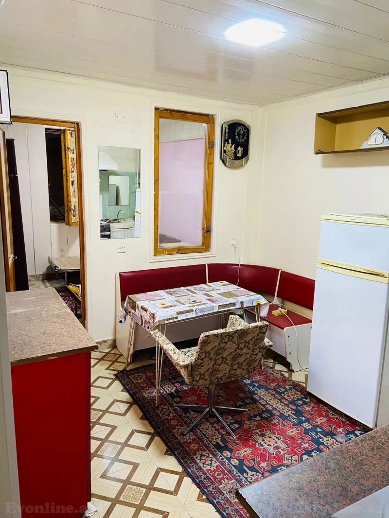 Kirayə verilir 2 otaqlı Həyət evi 50 m² 6-cı mikrorayon - şəkil 4