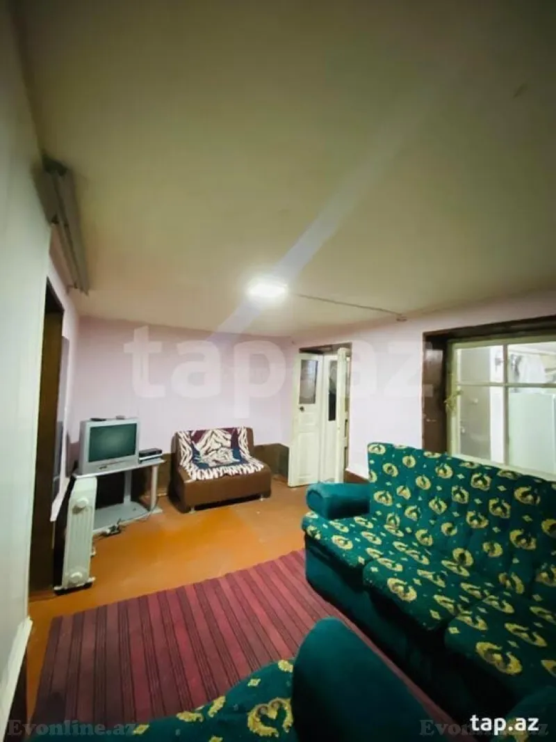 Kirayə verilir 2 otaqlı Həyət evi 60 m² 6-cı mikrorayon