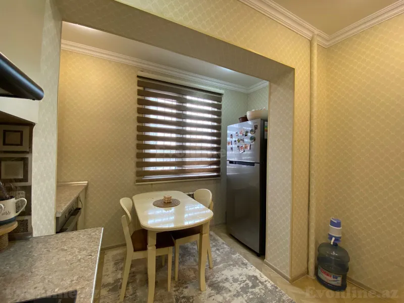 Satılır 2 otaqlı Mənzil Köhnə tikili 75 m² 9-cu mikrorayon - şəkil 4