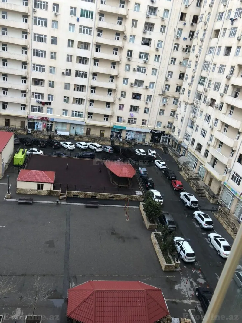 Satılır 3 otaqlı Mənzil Yeni tikili 134 m² 9-cu mikrorayon