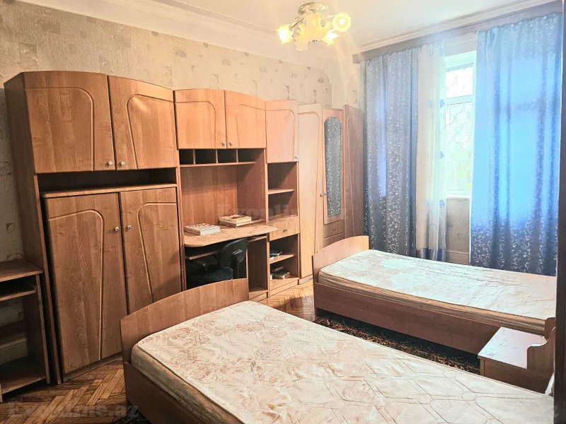 Kirayə verilir 4 otaqlı Mənzil Köhnə tikili 125 m² Nəriman Nərimanov m. - şəkil 4