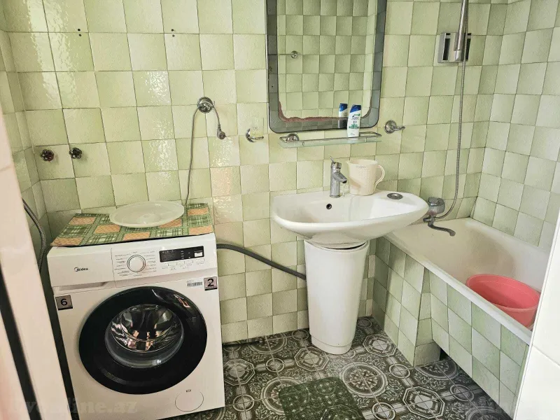 Kirayə verilir 4 otaqlı Mənzil Köhnə tikili 125 m² Nəriman Nərimanov m. - şəkil 6