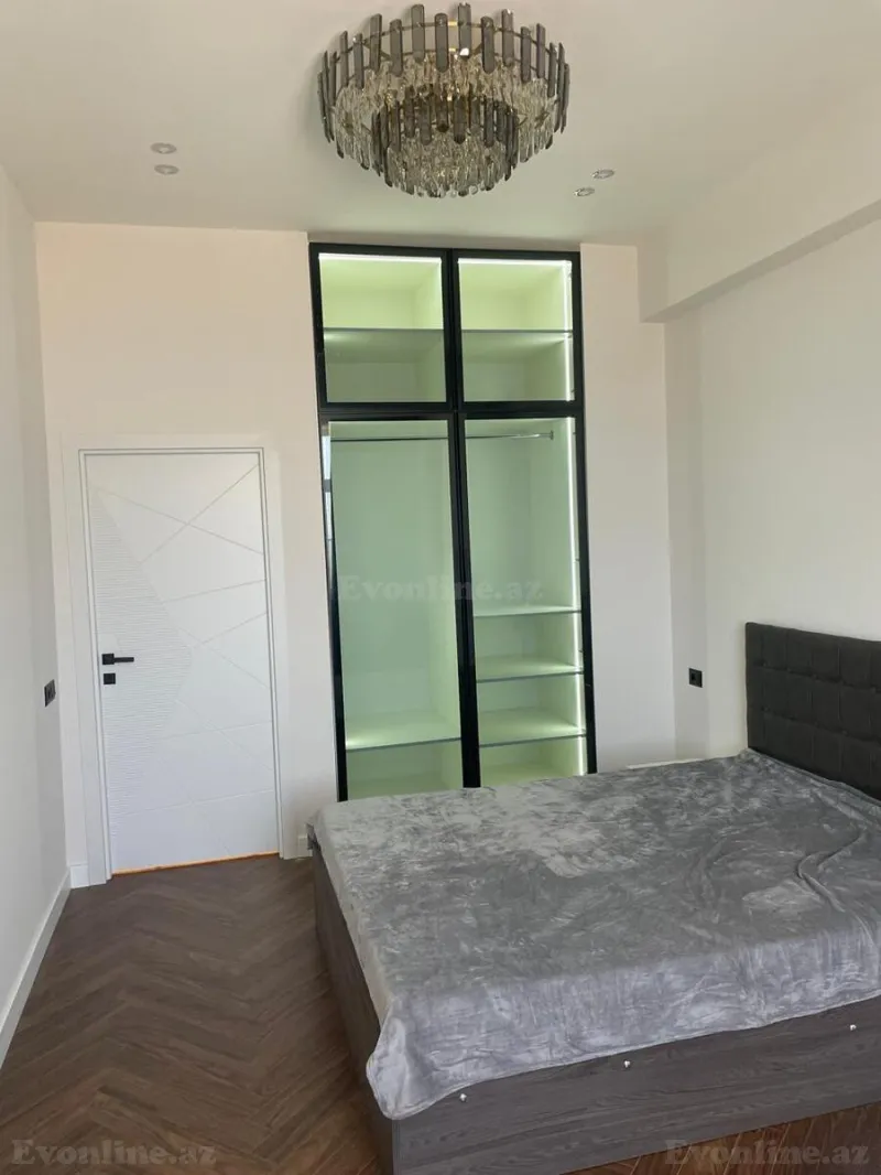 Kirayə verilir 2 otaqlı Mənzil Yeni tikili 70 m² Səbail r.
