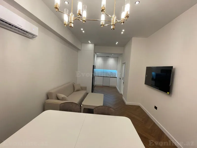 Kirayə verilir 2 otaqlı Mənzil Yeni tikili 70 m² Səbail r. - şəkil 5