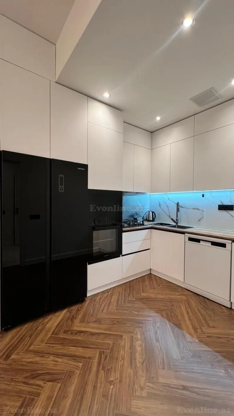 Kirayə verilir 2 otaqlı Mənzil Yeni tikili 70 m² Səbail r. - şəkil 7