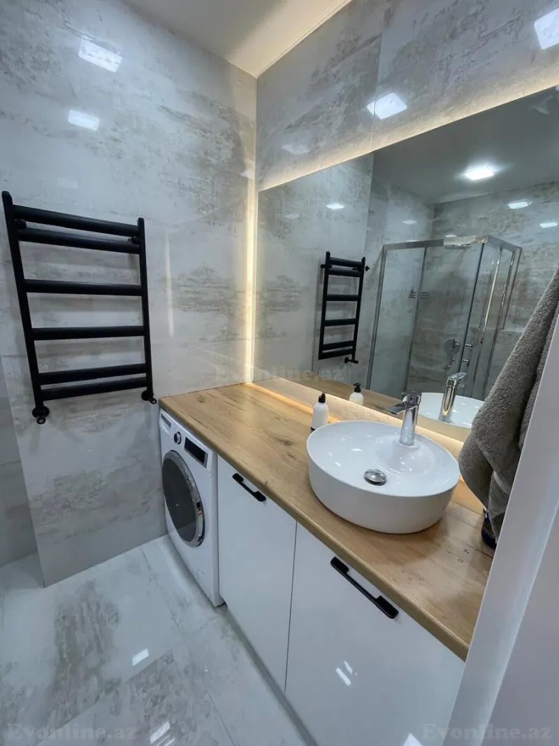 Kirayə verilir 2 otaqlı Mənzil Yeni tikili 70 m² Səbail r. - şəkil 14