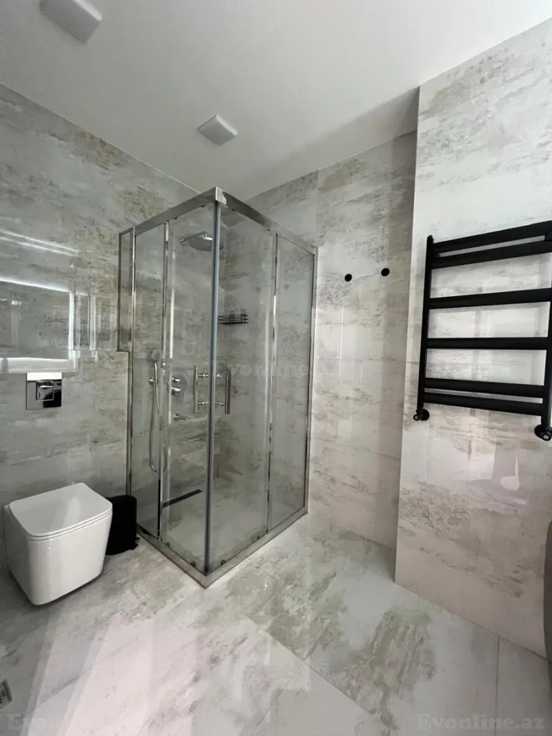 Kirayə verilir 2 otaqlı Mənzil Yeni tikili 70 m² Səbail r. - şəkil 18