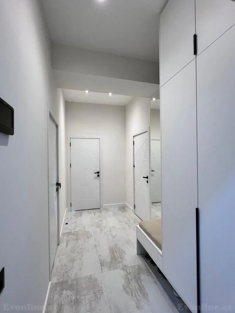 Kirayə verilir 2 otaqlı Mənzil Yeni tikili 70 m² Səbail r. - şəkil 20
