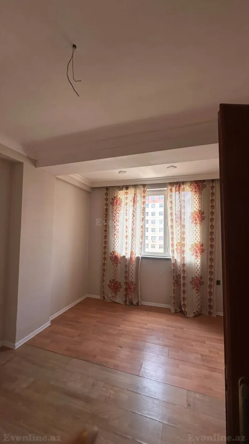 Satılır 2 otaqlı Mənzil Yeni tikili 45 m² Yeni Yasamal - şəkil 2