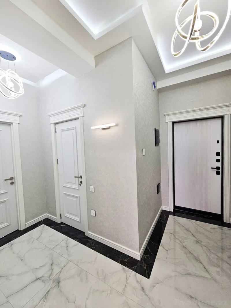 Satılır 3 otaqlı Mənzil Yeni tikili 87 m² Neftçilər m. - şəkil 18