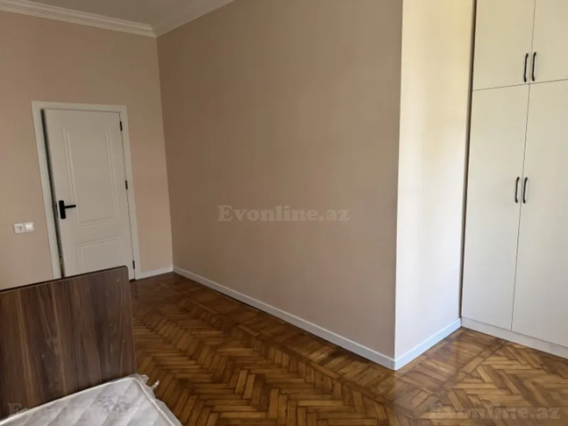 Kirayə verilir 2 otaqlı Mənzil Yeni tikili 55 m² 28 May m. - şəkil 9