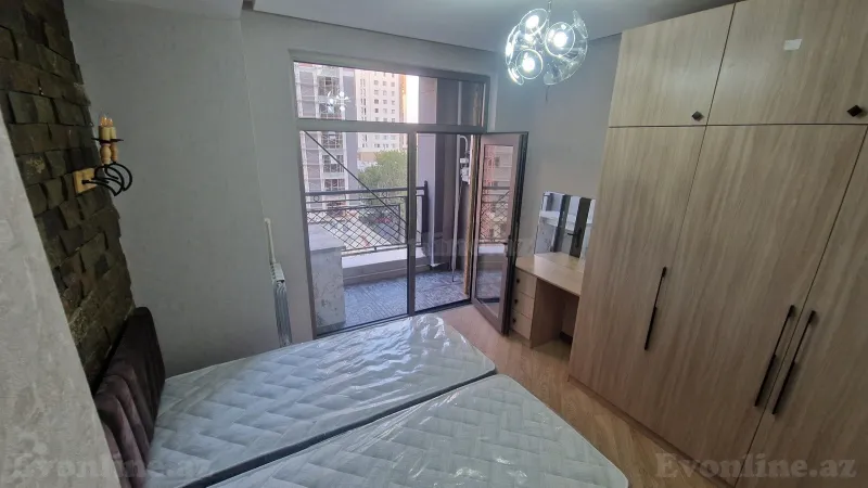 Kirayə verilir 3 otaqlı Mənzil Yeni tikili 101 m² 28 May m. - şəkil 6