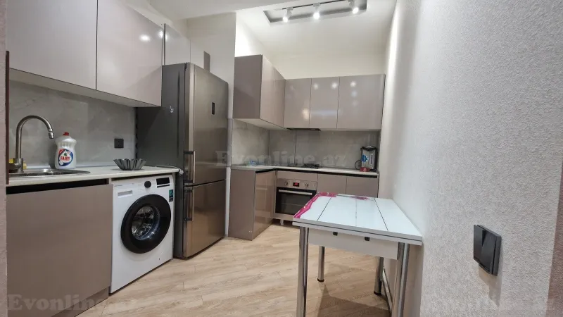 Kirayə verilir 3 otaqlı Mənzil Yeni tikili 101 m² 28 May m. - şəkil 14
