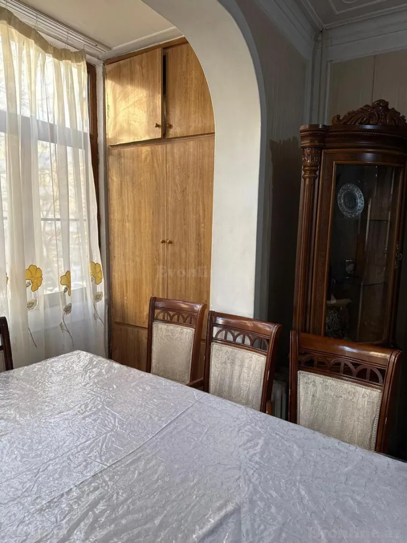 Satılır 3 otaqlı Mənzil Köhnə tikili 75 m² Gənclik m. - şəkil 3