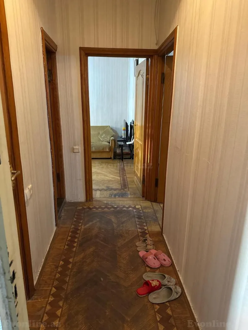 Satılır 3 otaqlı Mənzil Köhnə tikili 75 m² Gənclik m. - şəkil 14